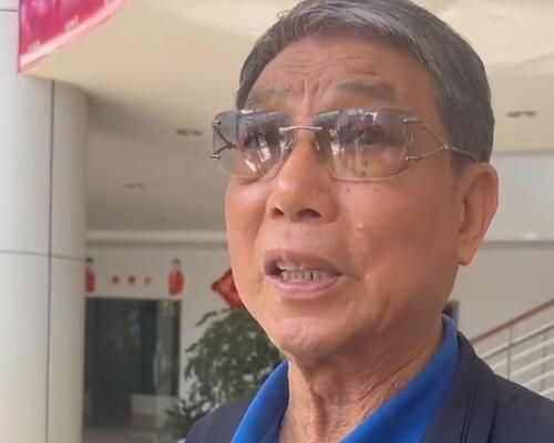 小秘书夹得好紧太爽h大肉乳