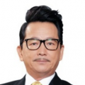 国产成人精品实拍在线